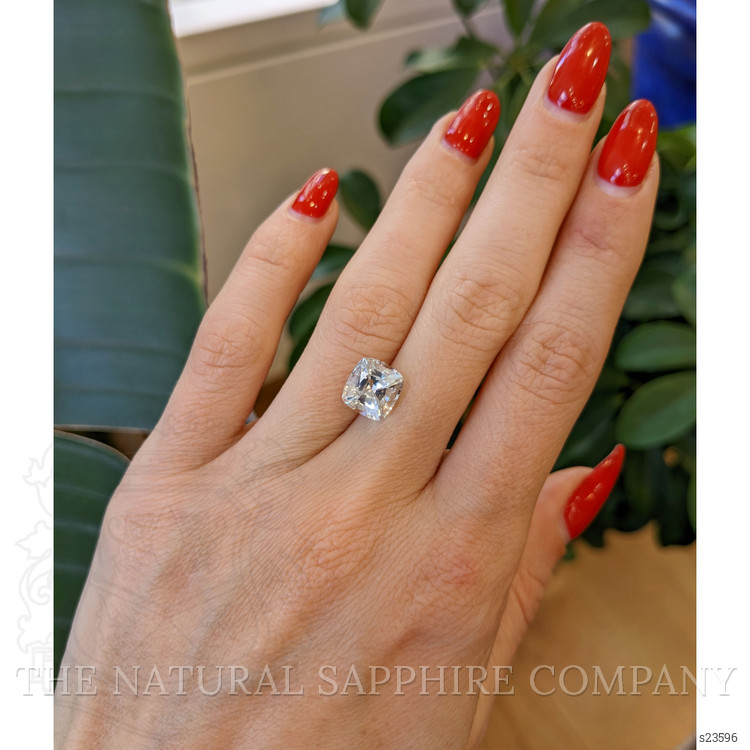 3.86 Ct. White Sapphire from Ceylon (Sri Lanka)