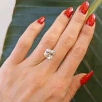 3.76 Ct. White Sapphire from Ceylon (Sri Lanka) Life Style