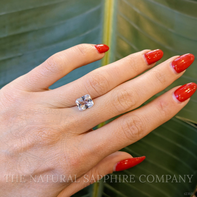 3.19 Ct. White Sapphire from Ceylon (Sri Lanka)