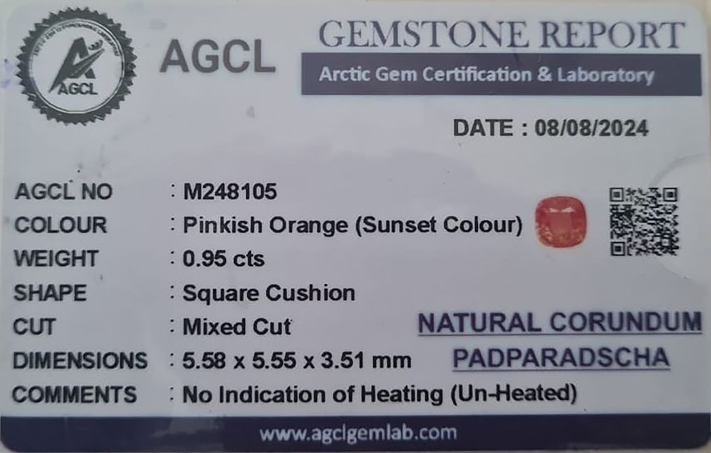 0.95 Ct. Orange Sapphire from Ceylon (Sri Lanka)