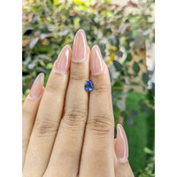 0.98 Ct. Blue Sapphire from Ceylon (Sri Lanka) Life Style