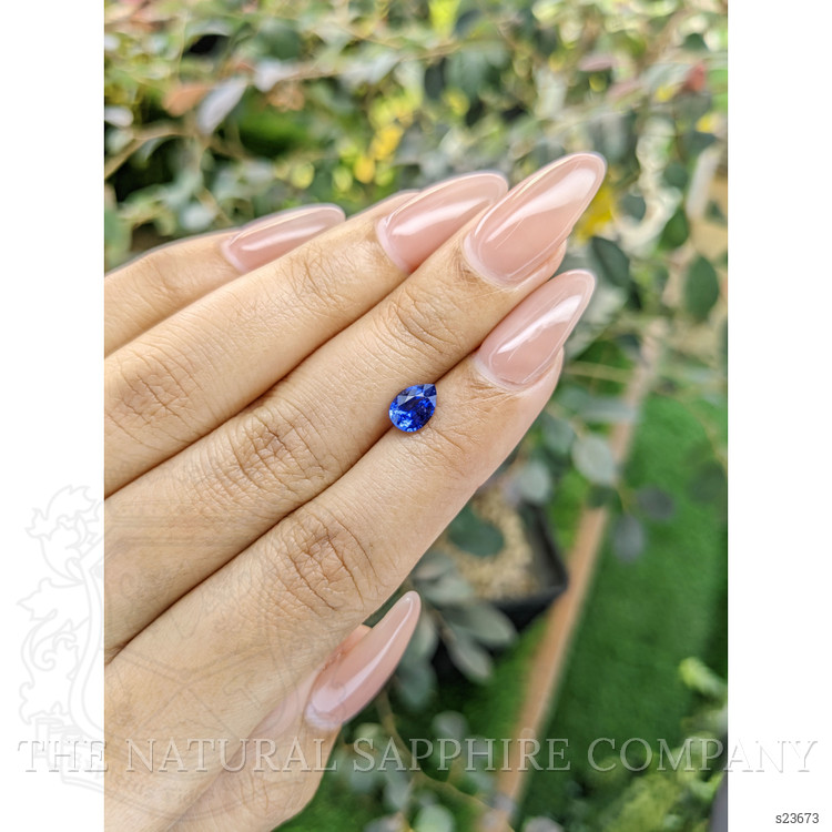 1.01 Ct. Blue Sapphire from Ceylon (Sri Lanka)
