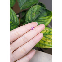 0.85 Ct. Pinkish Purple Sapphire from Madagascar Life Style