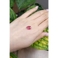 3.08 Ct. Pink Sapphire from Ceylon (Sri Lanka) Life Style
