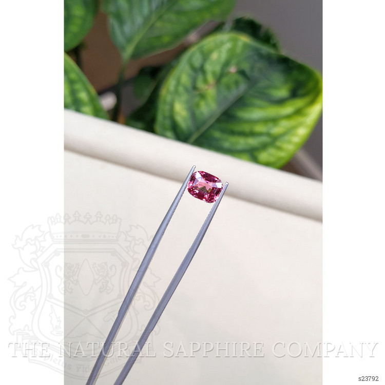 3.08 Ct. Pink Sapphire from Ceylon (Sri Lanka)