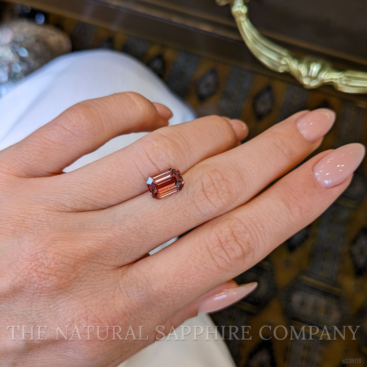 3.01 Ct. Brown Sapphire from Ceylon (Sri Lanka)