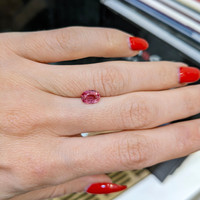 1.11 Ct. Padparadscha Sapphire from Ceylon (Sri Lanka) Life Style