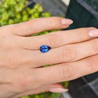 2.12 Ct. Blue Sapphire from Ceylon (Sri Lanka) Life Style