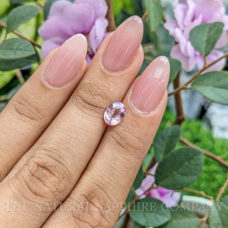 1.39 Ct. Pink Sapphire from Ceylon (Sri Lanka)