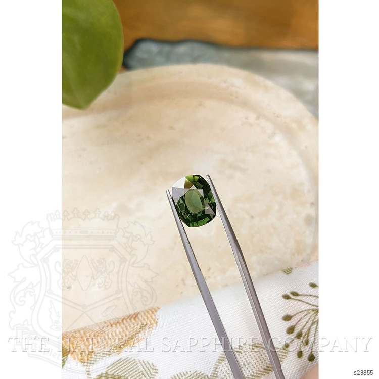 5.09 Ct. Green Sapphire from Ceylon (Sri Lanka)