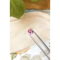 2.02 Ct. Pink Sapphire from Ceylon (Sri Lanka) Life Style