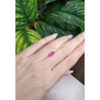 1.73 Ct. Pink Sapphire from Ceylon (Sri Lanka) Life Style