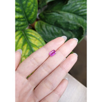 1.73 Ct. Pink Sapphire from Ceylon (Sri Lanka) Life Style