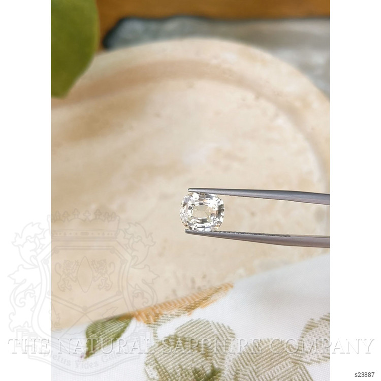 2.61 Ct. Yellow Sapphire from Ceylon (Sri Lanka)