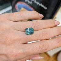 4.64 Ct. Bluish Green Sapphire from Montana Life Style