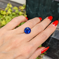 6.41 Ct. Blue Sapphire from Ceylon (Sri Lanka) Life Style
