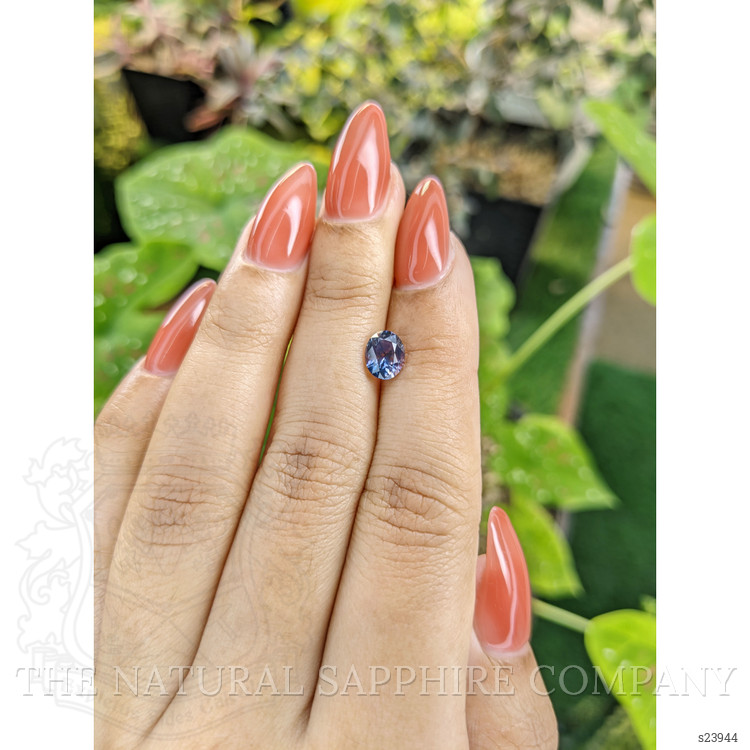 1.29 Ct. Bi Color Sapphire from Ceylon (Sri Lanka)