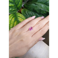 2.12 Ct. Pink Sapphire from Ceylon (Sri Lanka) Life Style