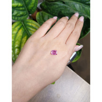 2.12 Ct. Pink Sapphire from Ceylon (Sri Lanka) Life Style