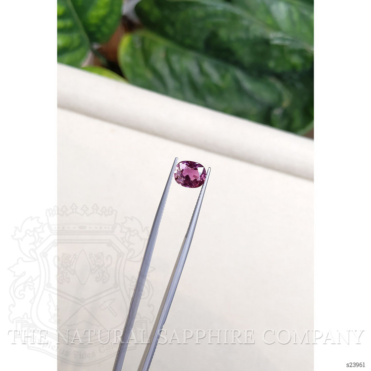2.68 Ct. Purplish Pink Sapphire from Ceylon (Sri Lanka)