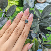 3.50 Ct. Sapphire from Nigeria Life Style
