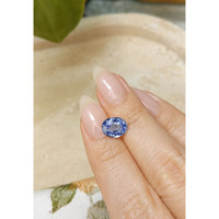2.51 Ct. Blue Sapphire from Ceylon (Sri Lanka) Life Style