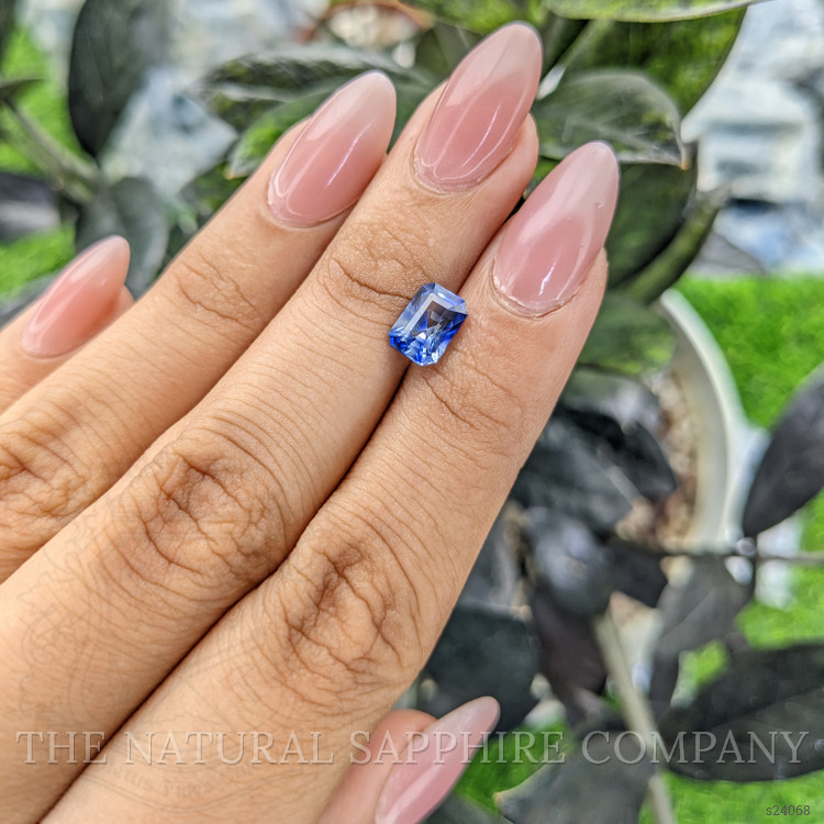2.04 Ct. Bi Color / Parti Sapphire from Ceylon (Sri Lanka)