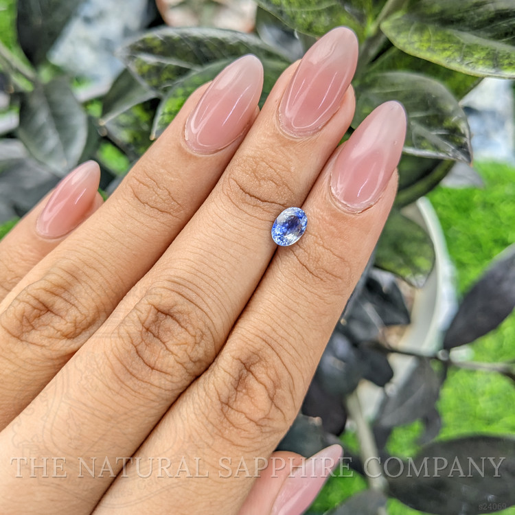 1.06 Ct. Bi Color Sapphire from Ceylon (Sri Lanka)