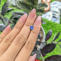 1.25 Ct. Bi Color Sapphire from Madagascar Life Style