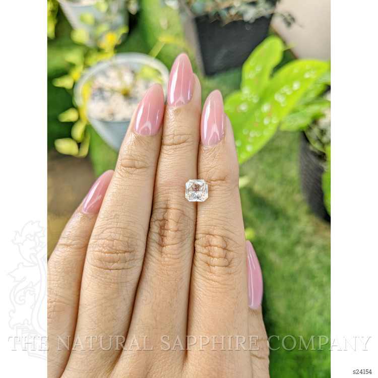 1.66 Ct. Peach Sapphire from Ceylon (Sri Lanka)