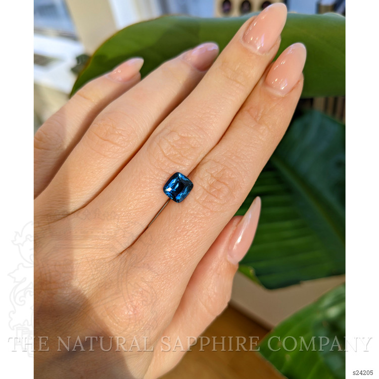 1.94 Ct. Greenish Blue Sapphire from Ceylon (Sri Lanka)