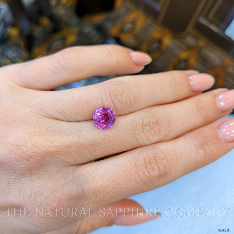 2.70 Ct. Pink Sapphire from Ceylon (Sri Lanka)