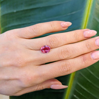 3.07 Ct. Padparadscha Sapphire from Madagascar Life Style