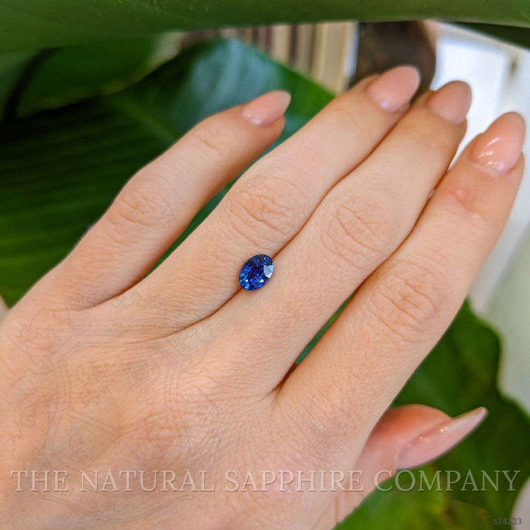 0.94 Ct. Blue Sapphire from Ceylon (Sri Lanka)