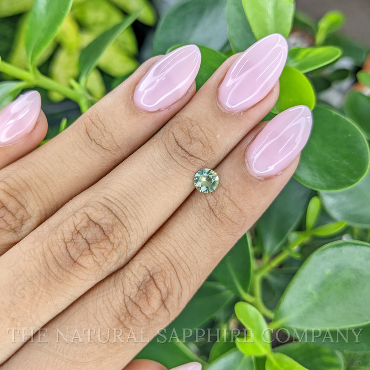 0.62 Ct. Bi Color Sapphire from Ceylon (Sri Lanka)