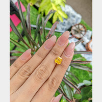 2.84 Ct. Yellow Sapphire from Ceylon (Sri Lanka) Life Style