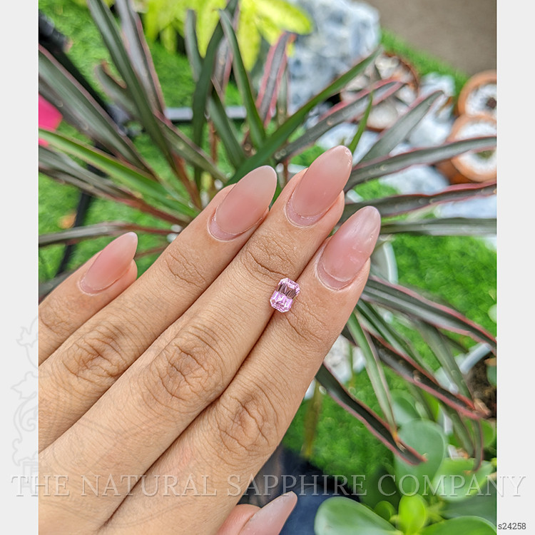 1.19 Ct. Pink Sapphire from Ceylon (Sri Lanka)