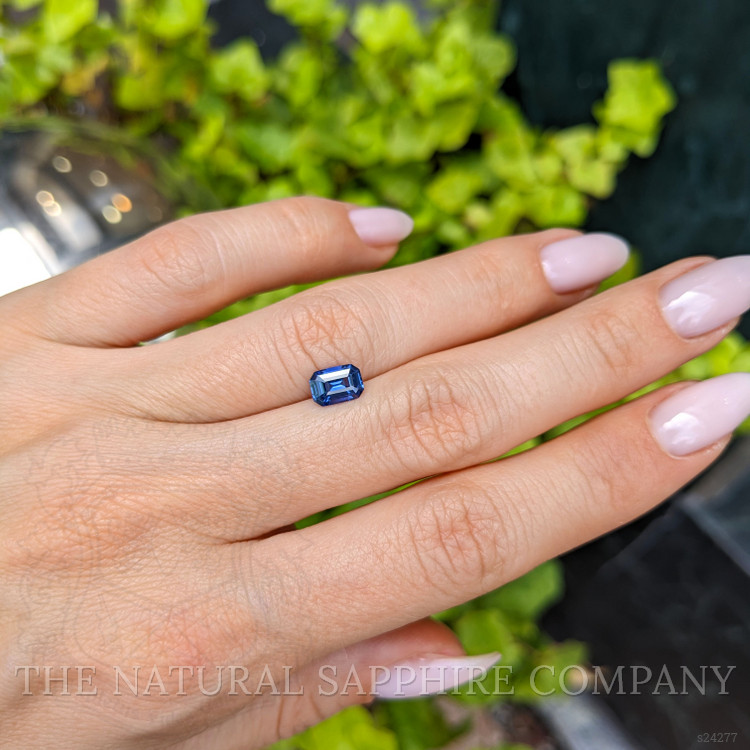 1.06 Ct. Blue Sapphire from Ceylon (Sri Lanka)