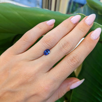0.90 Ct. Blue Sapphire from Ceylon (Sri Lanka) Life Style