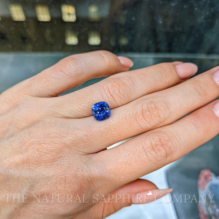 3.09 Ct. Blue Sapphire from Ceylon (Sri Lanka)