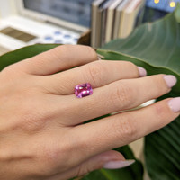 2.05 Ct. Pink Sapphire from Ceylon (Sri Lanka) Life Style