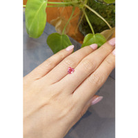 1.05 Ct. Padparadscha Sapphire from Ceylon (Sri Lanka) Life Style