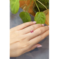 1.02 Ct. Padparadscha Sapphire from Ceylon (Sri Lanka) Life Style