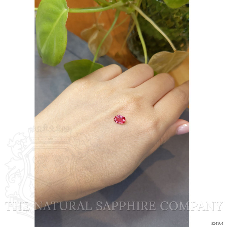 1.05 Ct. Padparadscha Sapphire from Ceylon (Sri Lanka)