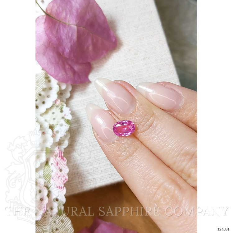 1.81 Ct. Pink Sapphire from Ceylon (Sri Lanka)