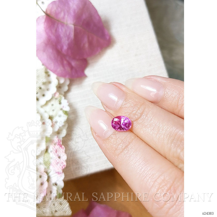 1.76 Ct. Pink Sapphire from Ceylon (Sri Lanka)