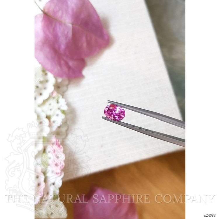 1.76 Ct. Pink Sapphire from Ceylon (Sri Lanka)