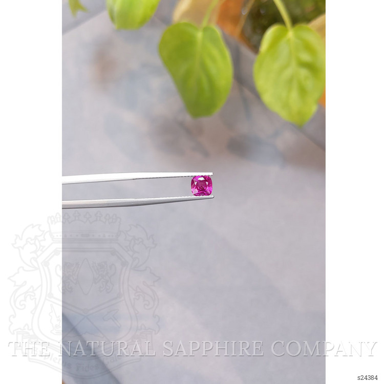 0.87 Ct. Reddish Pink Sapphire from Ceylon (Sri Lanka)