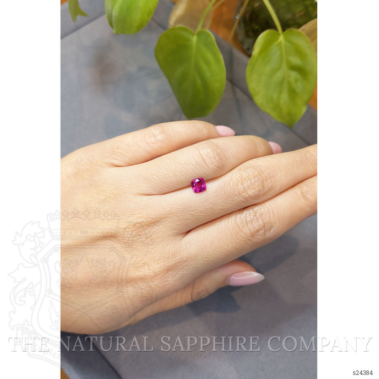 0.87 Ct. Reddish Pink Sapphire from Ceylon (Sri Lanka)