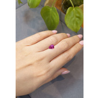 1.38 Ct. Purplish Pink Sapphire from Ceylon (Sri Lanka) Life Style